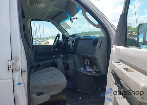 2010 Ford E-250 Commercial/Recreational from USA, damaged, VIN 1FTNE2EW3ADA33729